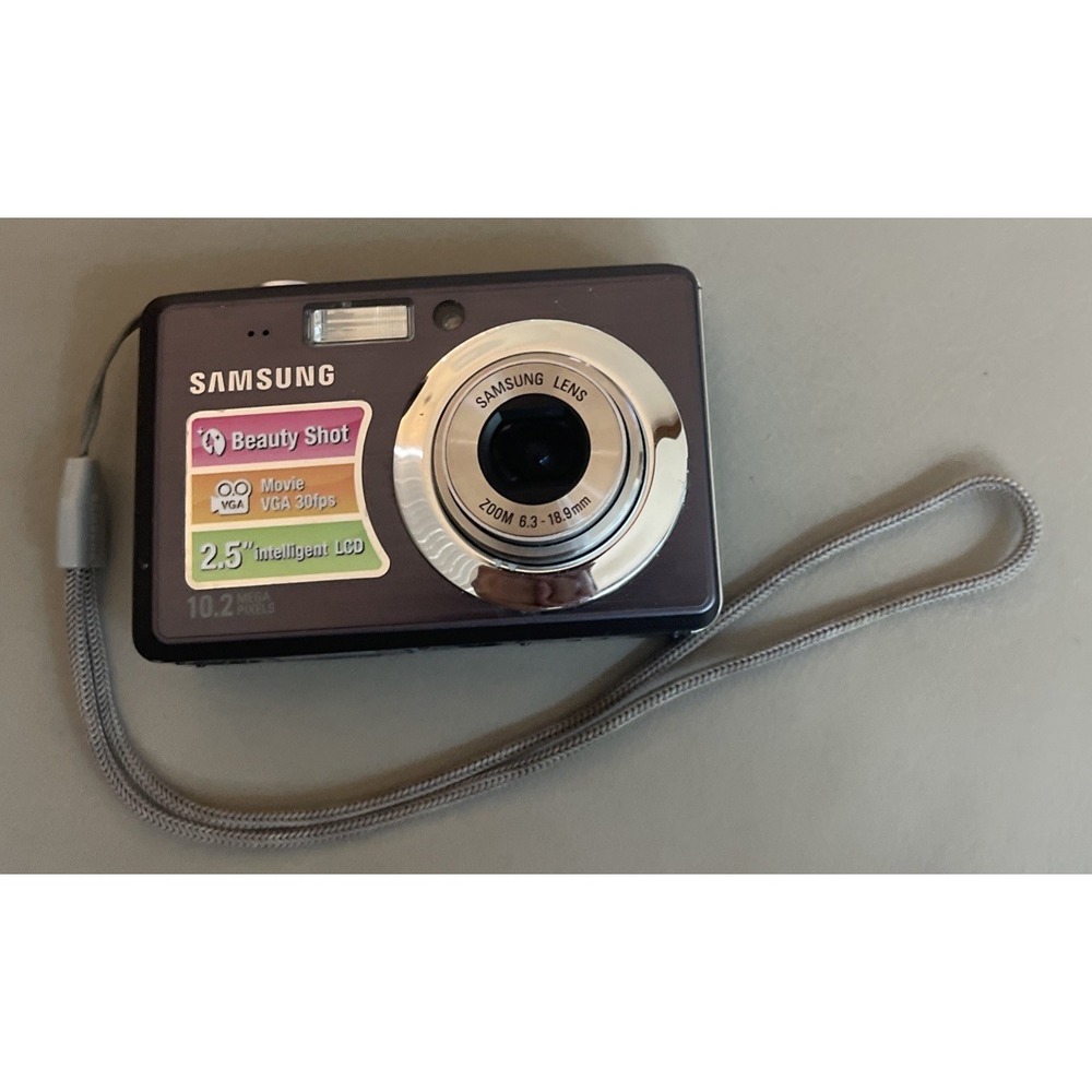 Samsung SL-102 10MB Digital Camera 3x Optical Zoom Black No Charger